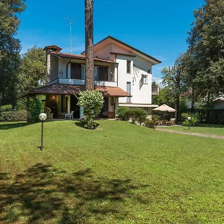 Villa La Meridiana 8&1, Emma *