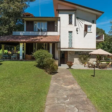 La Meridiana 8&1, Emma Villa