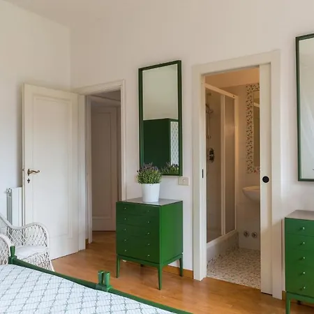 Villa La Meridiana 8&1, Emma