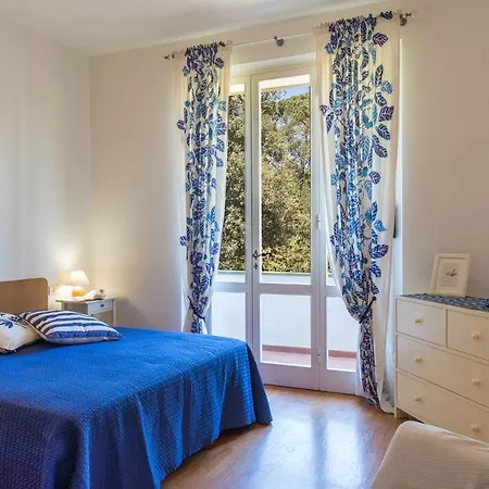 La Meridiana 8&1, Emma Villa